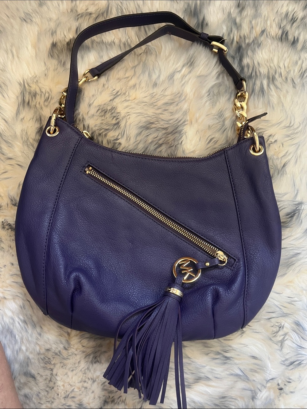 BRAND NEW Michael Kors Deep Purple Pebble Leather Hobo with Tassel